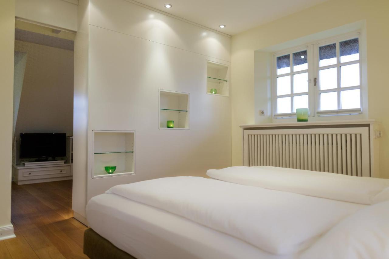 Ferienhaus Honigklee im Lüüvhoog Keitum Exterior foto